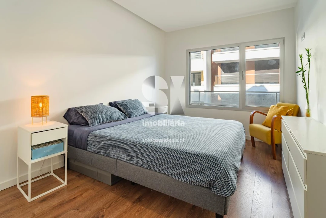 Apartamento T2 para Venda em Parceiros e Azoia Foto 22