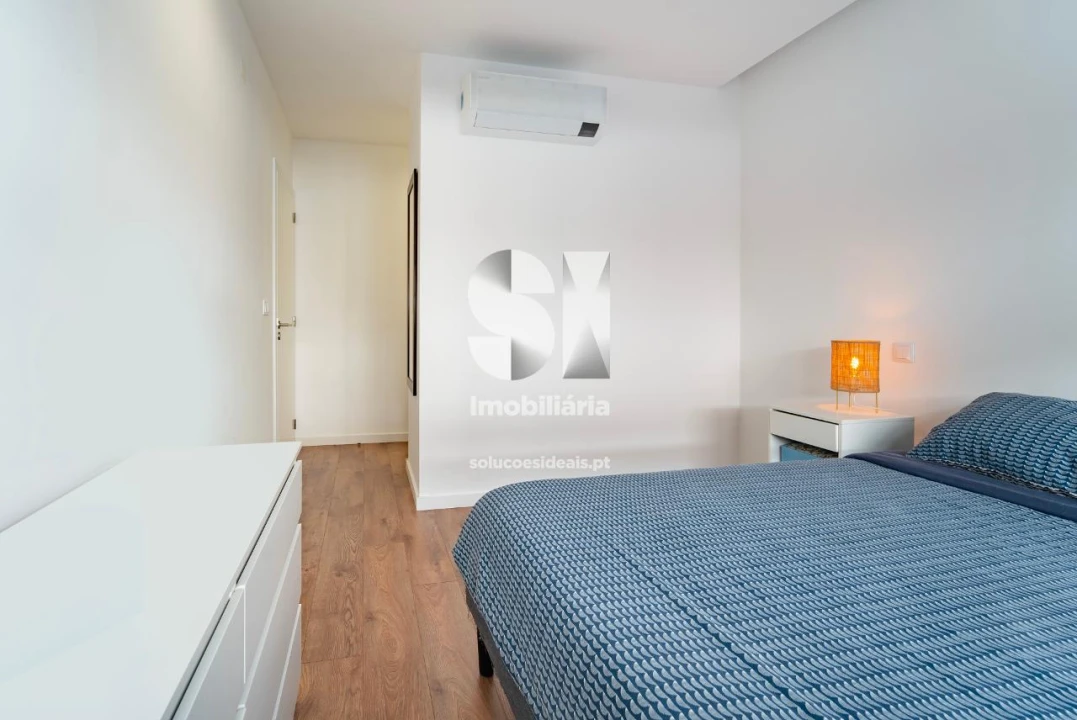 Apartamento T2 para Venda em Parceiros e Azoia Foto 23