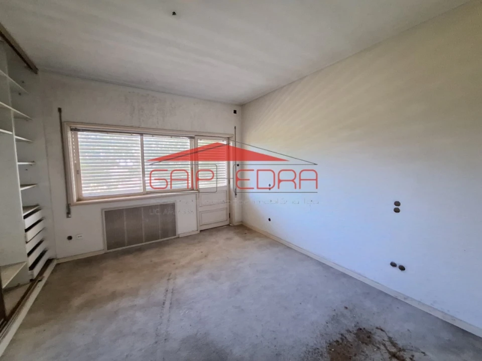 Moradia T6 para Venda em São João da Madeira Foto 35