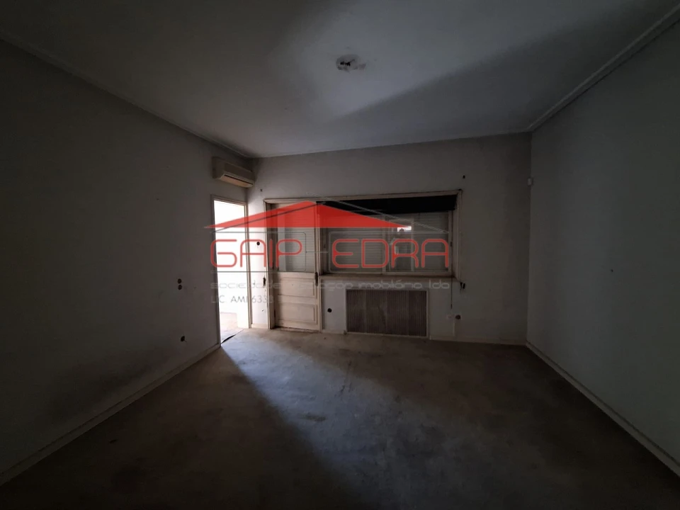 Moradia T6 para Venda em São João da Madeira Foto 37