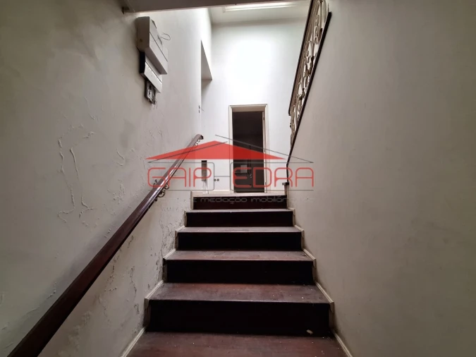 Moradia T6 para Venda em São João da Madeira Foto 22