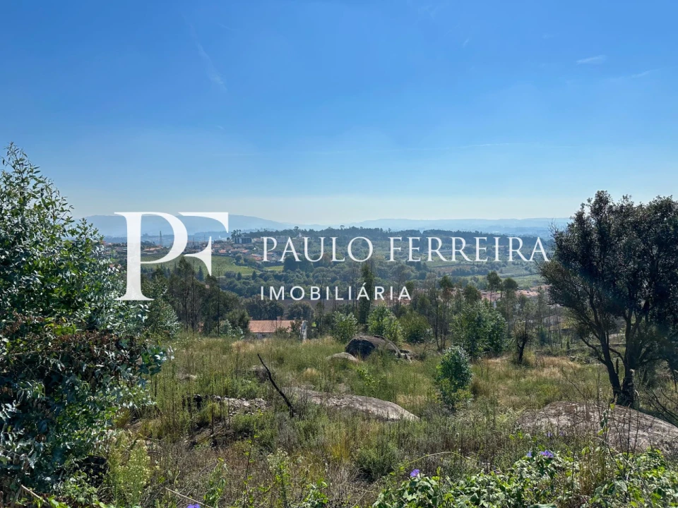 Terreno para Venda em Requião Foto 1