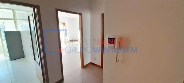 Apartamento T2 para Venda em Fânzeres e São Pedro da Cova