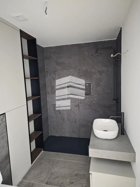 Apartamento T1 para Venda em Santo Antonio