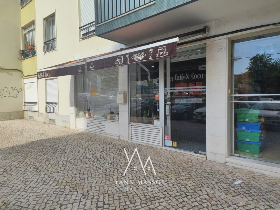 Loja para Trespasse em Oeiras e São Julião da Barra, Paço de Arcos e Caxias Foto 4