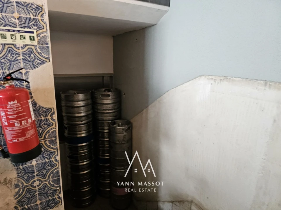 Loja para Trespasse em São Vicente Foto 12