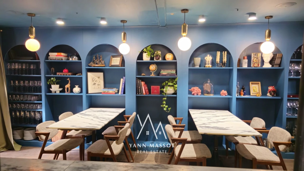 Loja para Trespasse em Santo António Foto 9