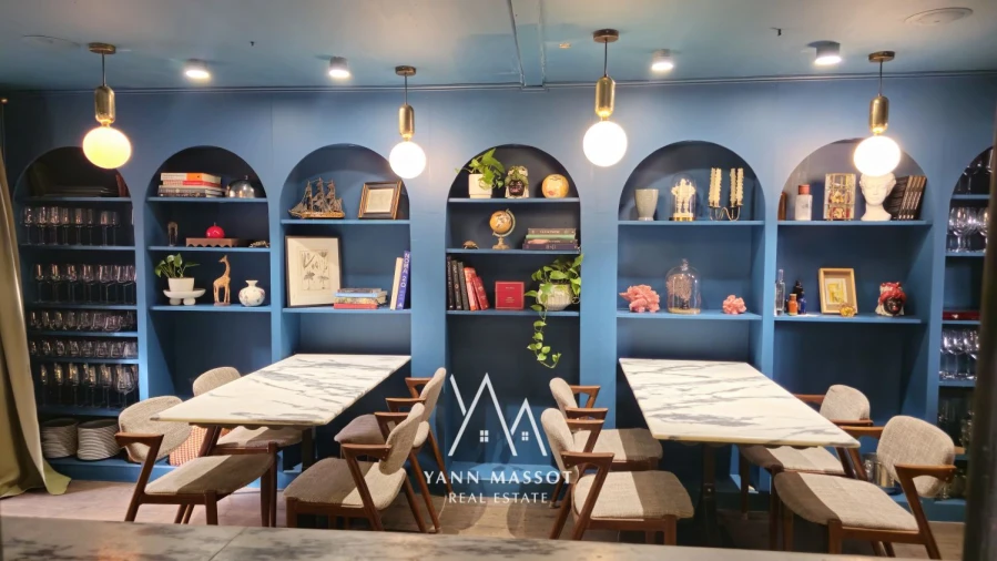 Loja para Trespasse em Santo António Foto 9