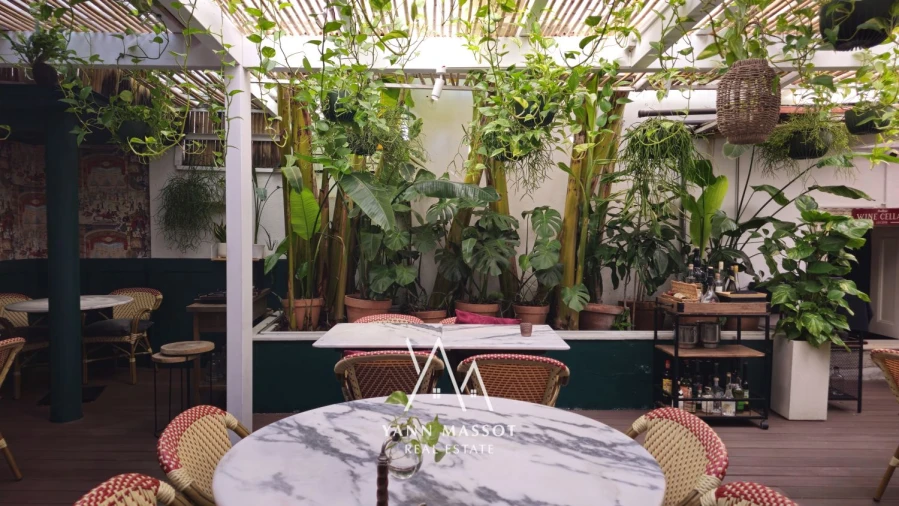 Loja para Trespasse em Santo António Foto 22