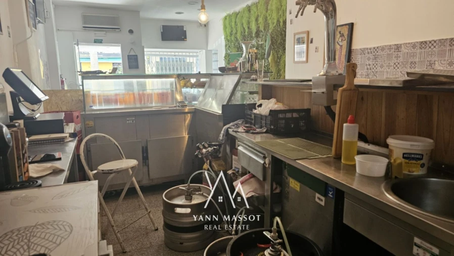 Loja para Venda em Almada, Cova da Piedade, Pragal e Cacilhas Foto 7