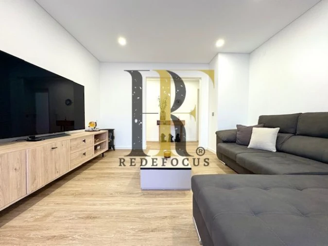 Apartamento T3 para Venda em Esmoriz Foto 3