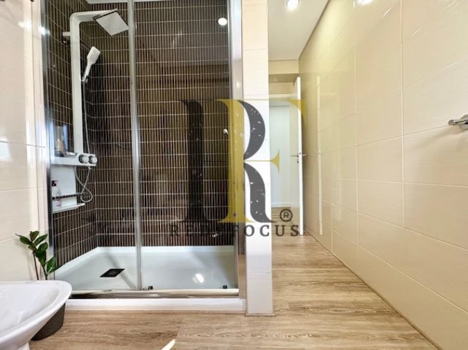 Apartamento T3 para Venda em Esmoriz Foto 11