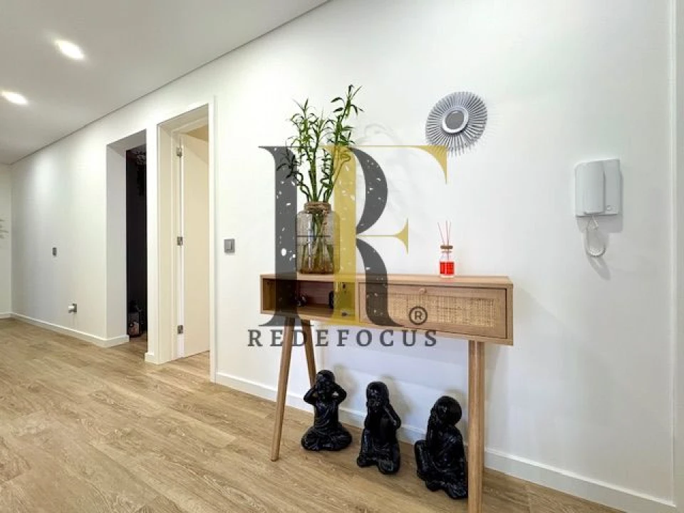 Apartamento T3 para Venda em Esmoriz Foto 2