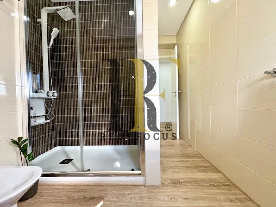 Apartamento T3 para Venda em Esmoriz Foto 11