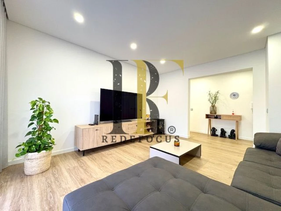 Apartamento T3 para Venda em Esmoriz Foto 5