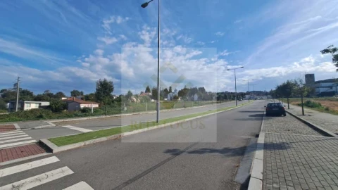 Terreno para Venda em São João de Ver