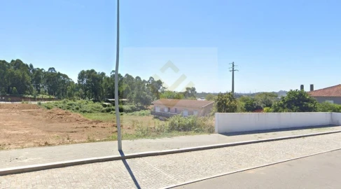 Terreno para Venda em São João de Ver