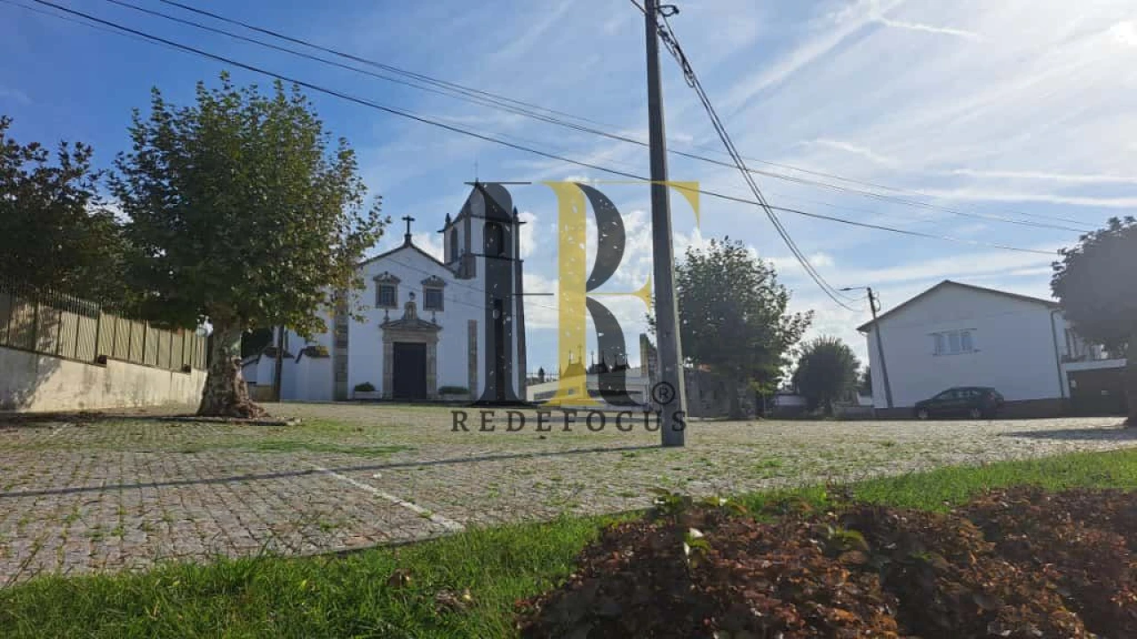 Terreno para Venda em São João de Ver Foto 11