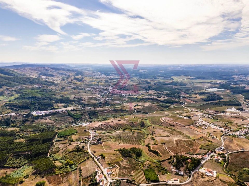 Terreno para Venda em Painho e Figueiros Foto 17
