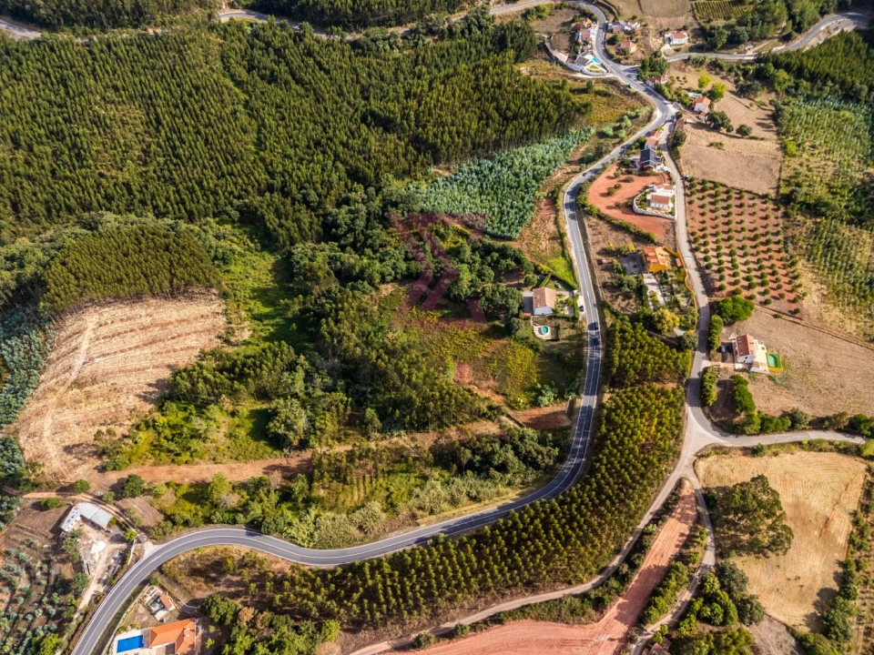 Terreno para Venda em Painho e Figueiros Foto 18