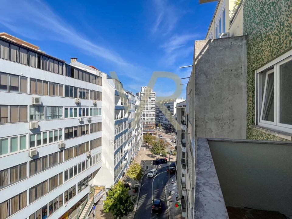 Apartamento T2 para Venda em Almada, Cova da Piedade, Pragal e Cacilhas Foto 15