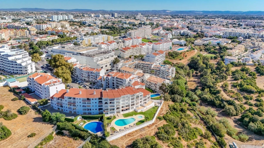 Apartamento T3 para Venda em Albufeira e Olhos de Água Foto 35