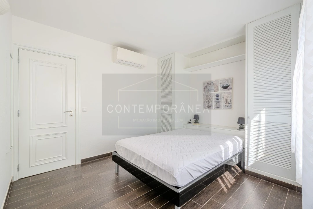 Apartamento T3 para Venda em Albufeira e Olhos de Água Foto 16