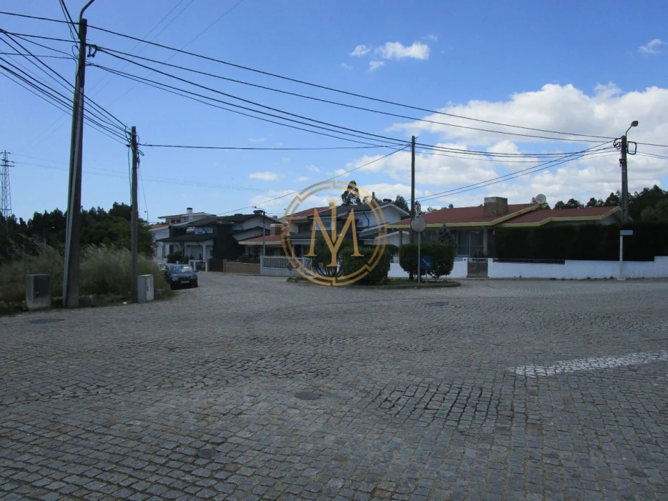 Terreno para Venda em Nogueira e Silva Escura Foto 7