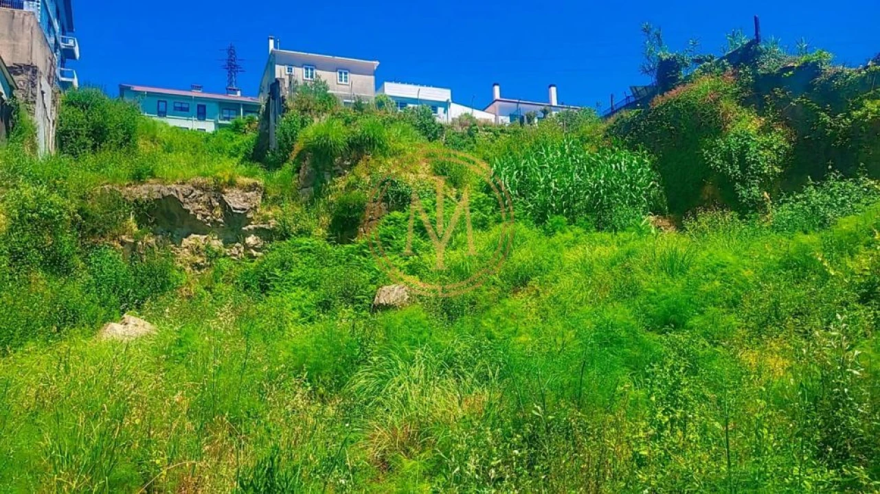 Terreno para Venda em Mafamude e Vilar do Paraíso Foto 11