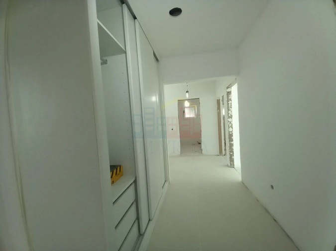 Apartamento T4 para Venda em Póvoa de Santa Iria e Forte da Casa Foto 8