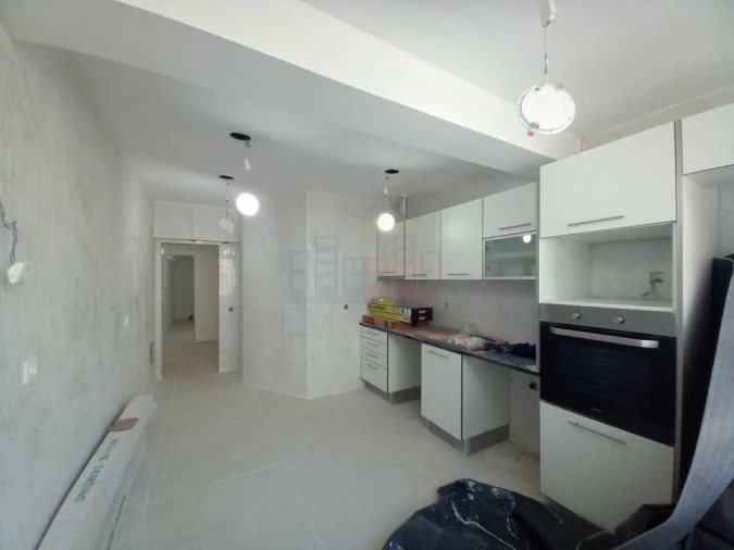 Apartamento T4 para Venda em Póvoa de Santa Iria e Forte da Casa Foto 2