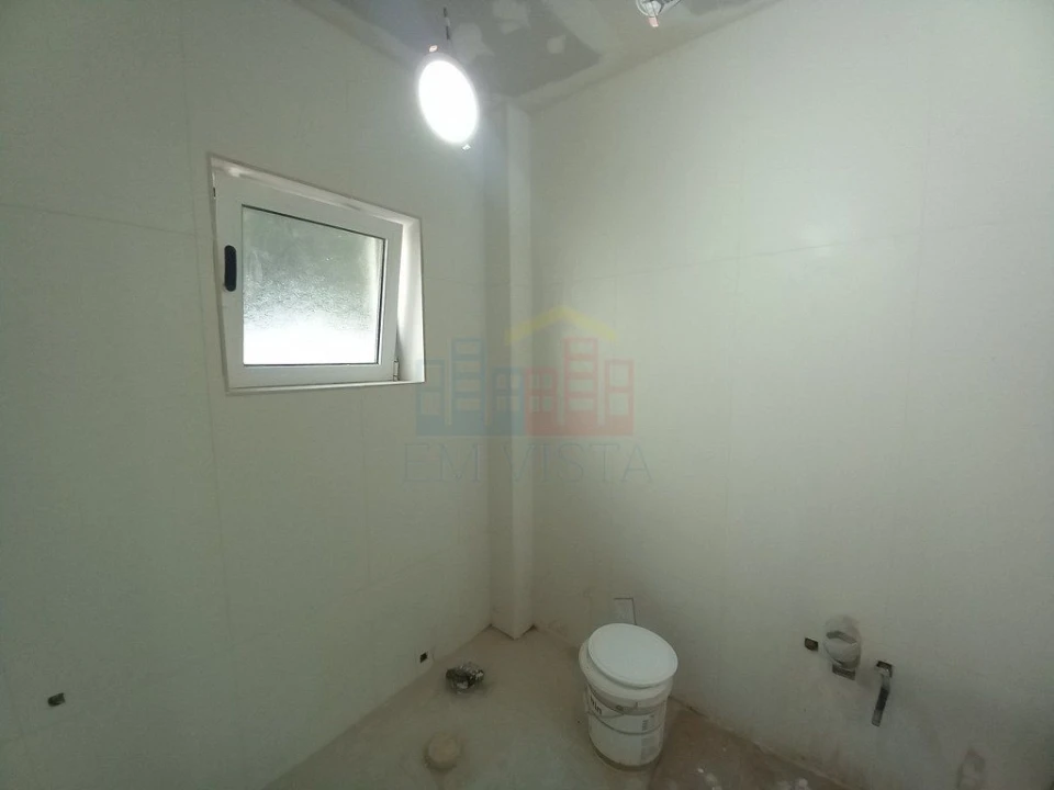 Apartamento T4 para Venda em Póvoa de Santa Iria e Forte da Casa Foto 13