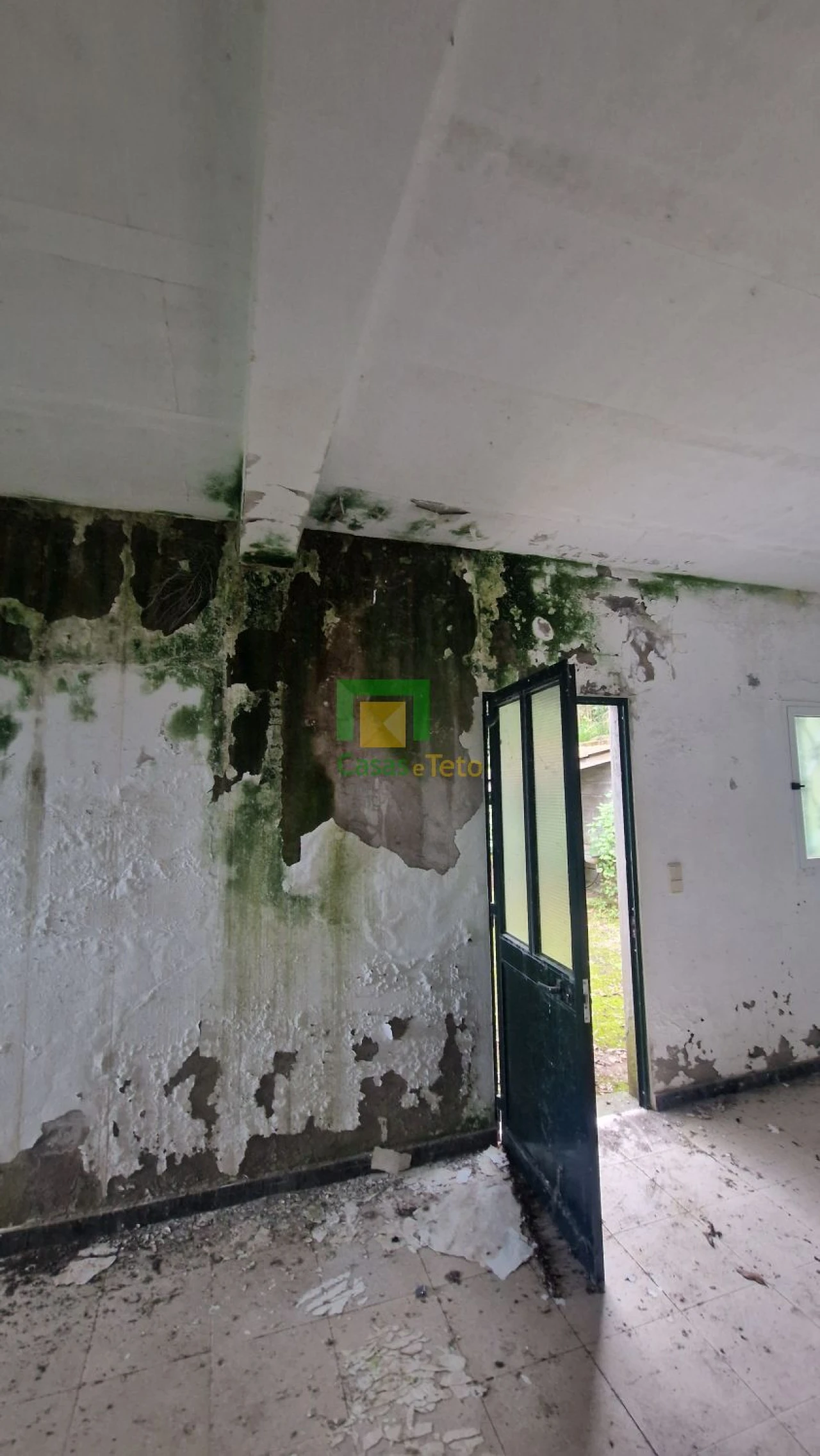 Moradia T2 para Venda em Santana Foto 14