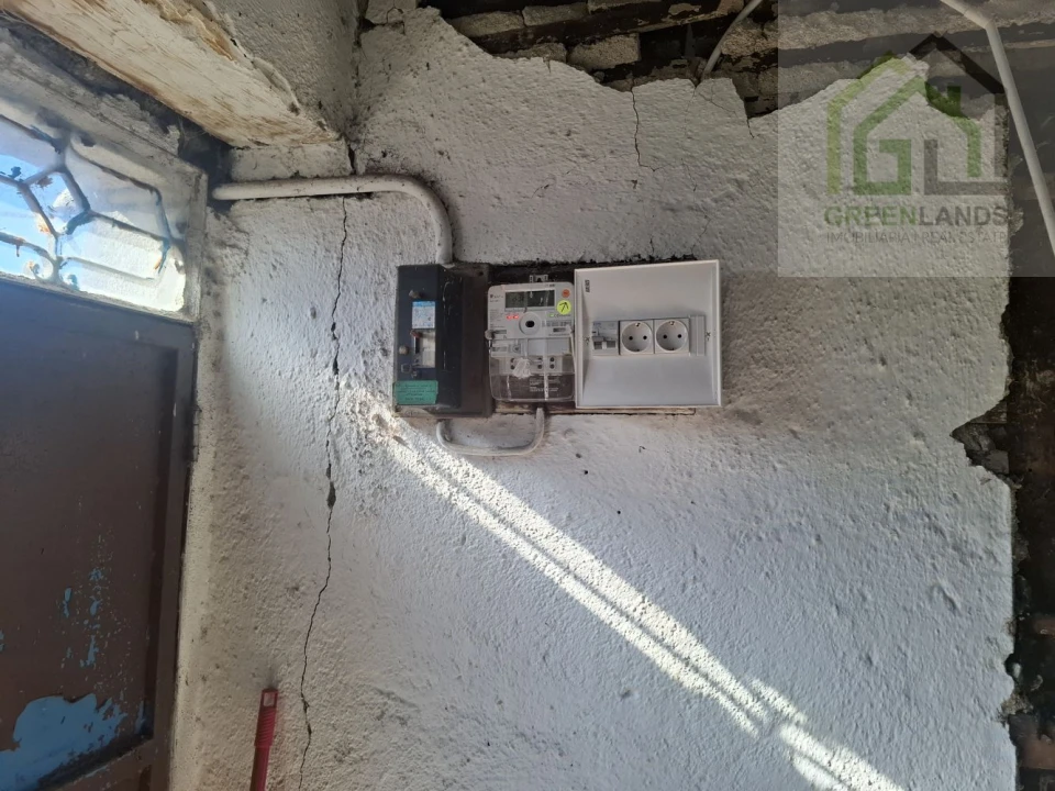 Moradia T2 para Venda em Candosa Foto 38