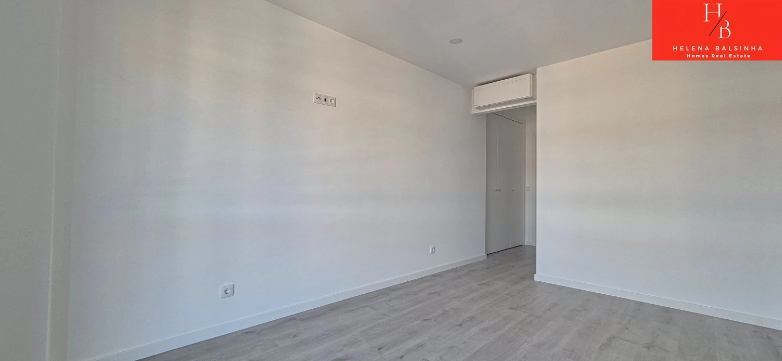 Apartamento T3 para Venda em Loures Foto 9