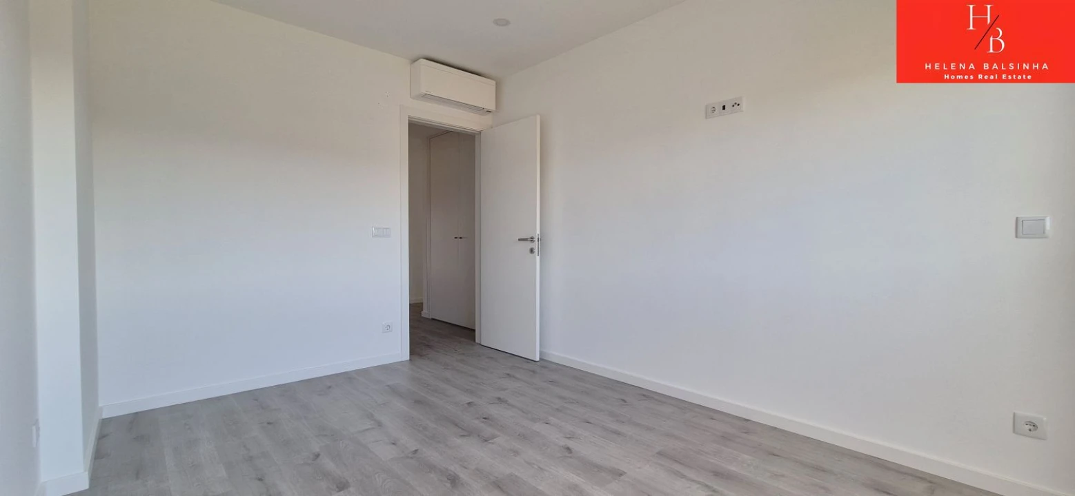 Apartamento T3 para Venda em Loures Foto 17
