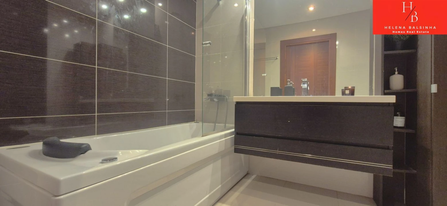 Apartamento T2 para Venda em Pontinha e Famões Foto 18