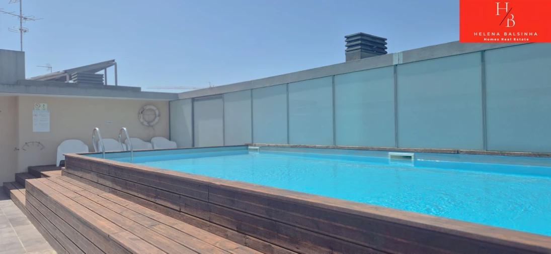 Apartamento T2 para Venda em Pontinha e Famões Foto 33