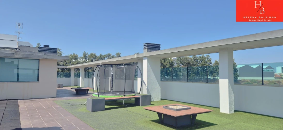 Apartamento T2 para Venda em Pontinha e Famões Foto 36