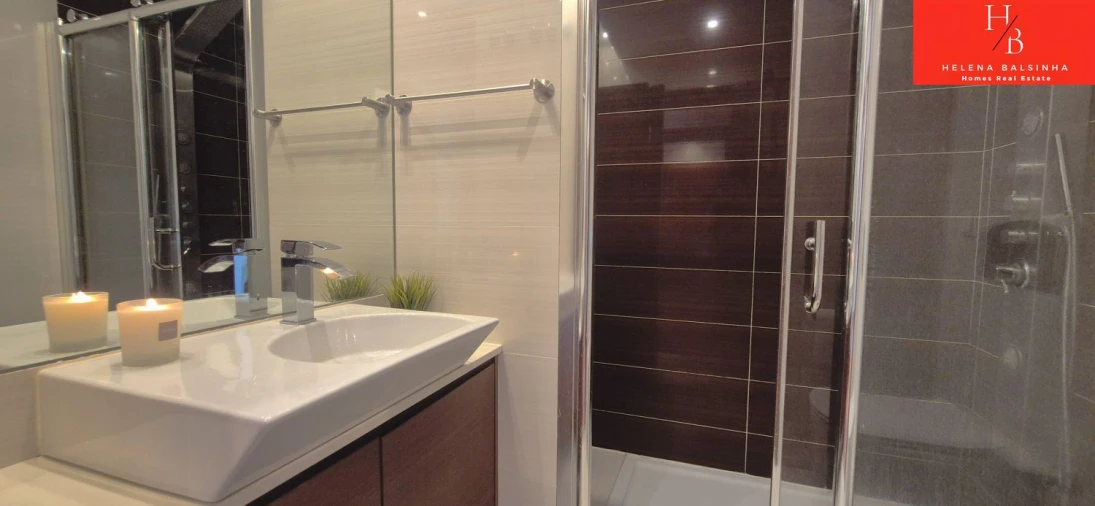 Apartamento T2 para Venda em Pontinha e Famões Foto 16