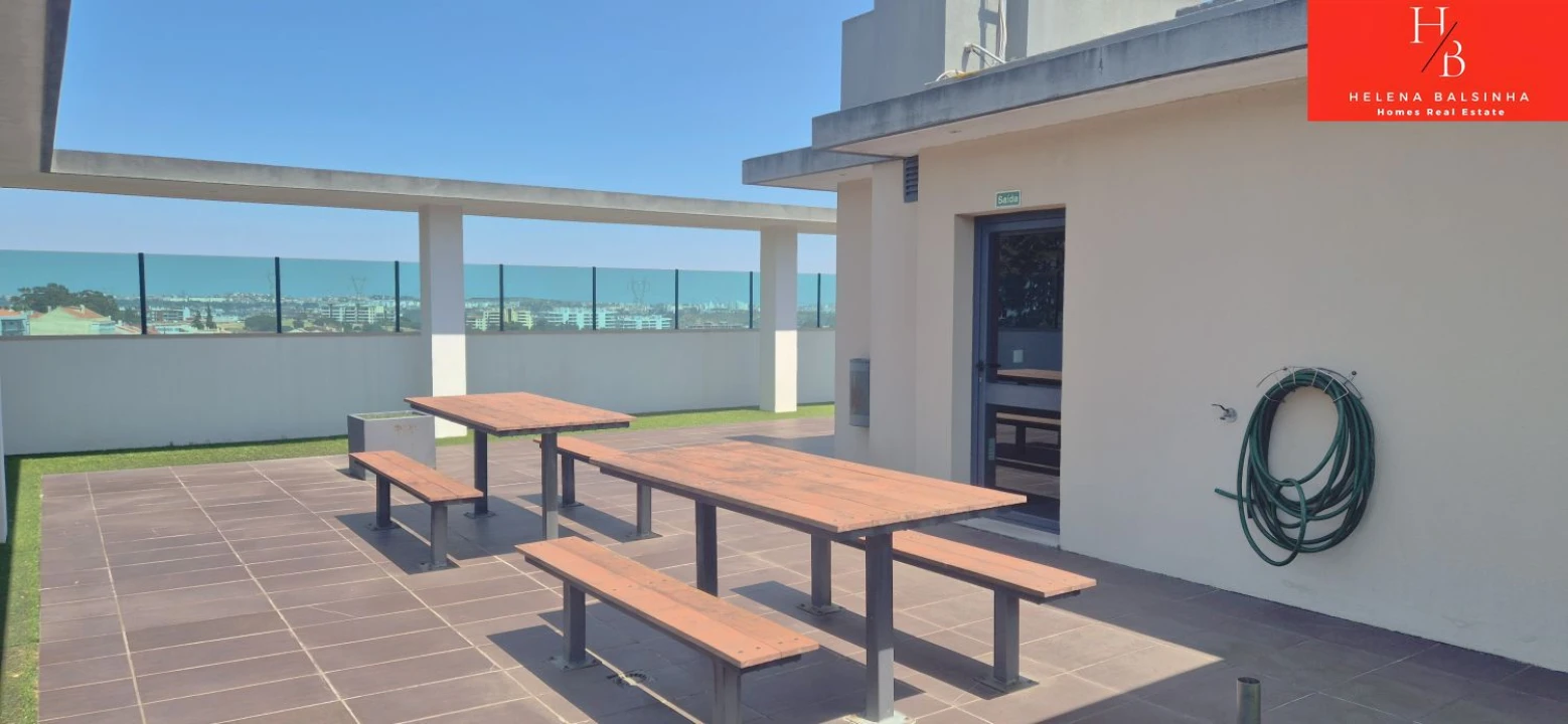 Apartamento T2 para Venda em Pontinha e Famões Foto 26