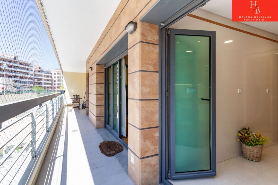 Apartamento T2 para Venda em Odivelas Foto 20