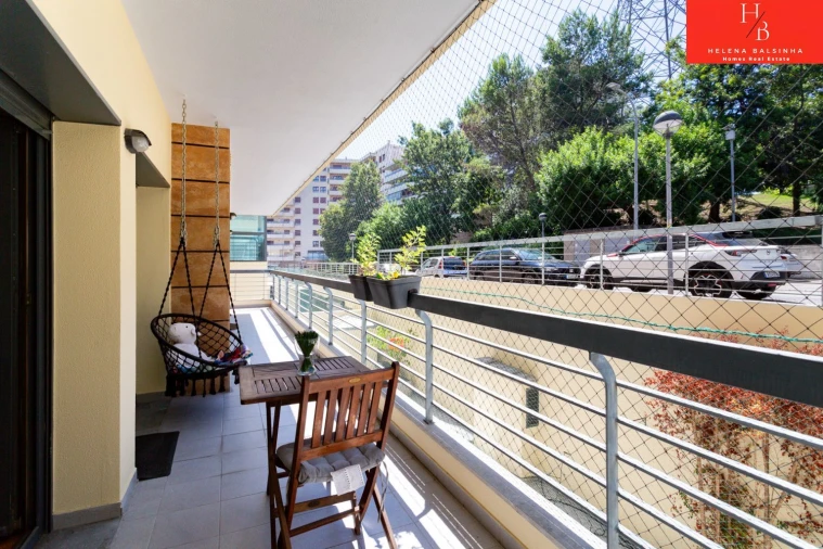 Apartamento T2 para Venda em Odivelas Foto 17
