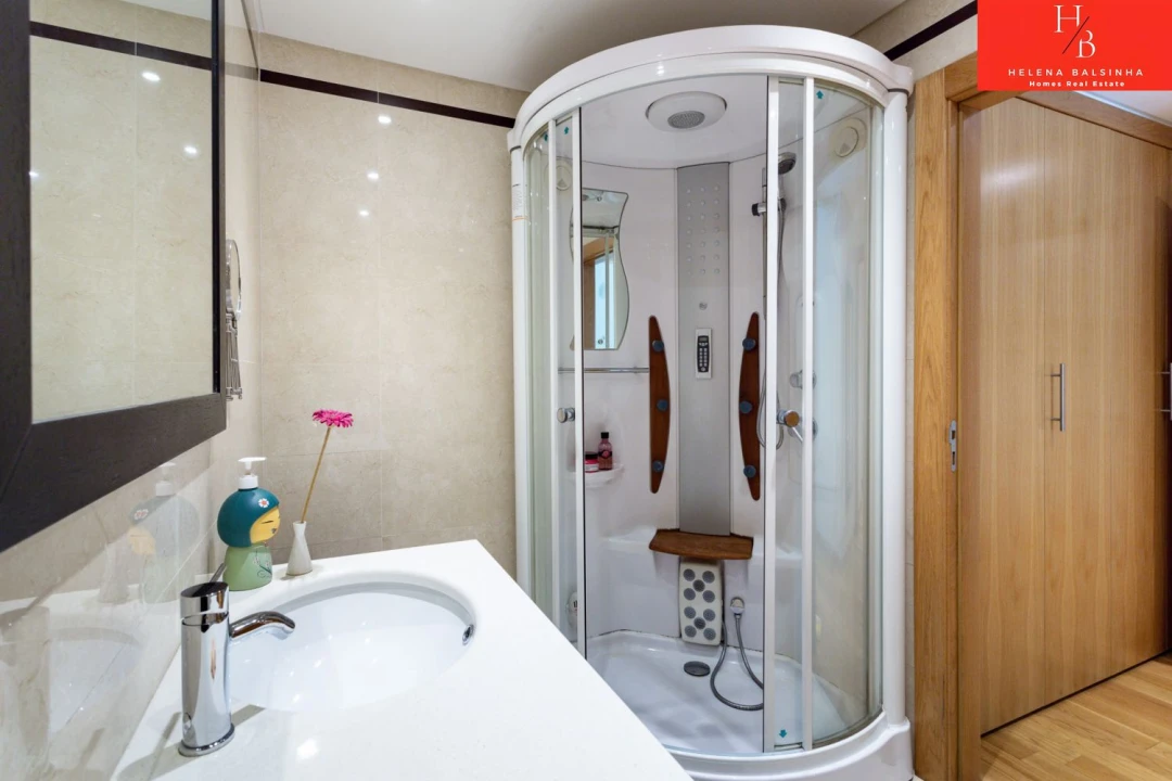 Apartamento T2 para Venda em Odivelas Foto 14