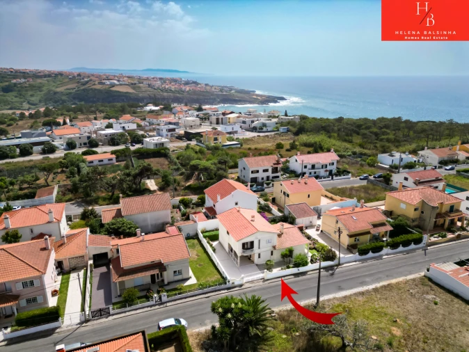 Moradia T6 para Venda em Encarnação Foto 2