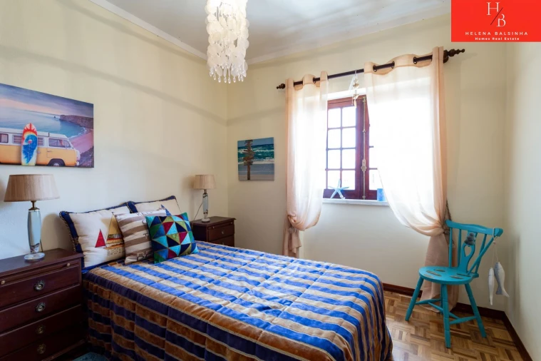 Moradia T6 para Venda em Encarnação Foto 24