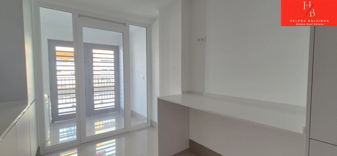 Apartamento T2 para Venda em Loures Foto 1