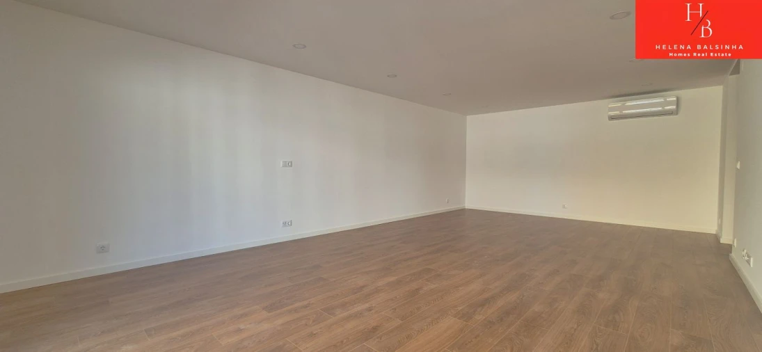 Apartamento T2 para Venda em Loures Foto 8