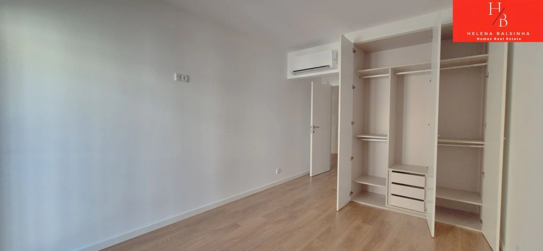Apartamento T2 para Venda em Loures Foto 20