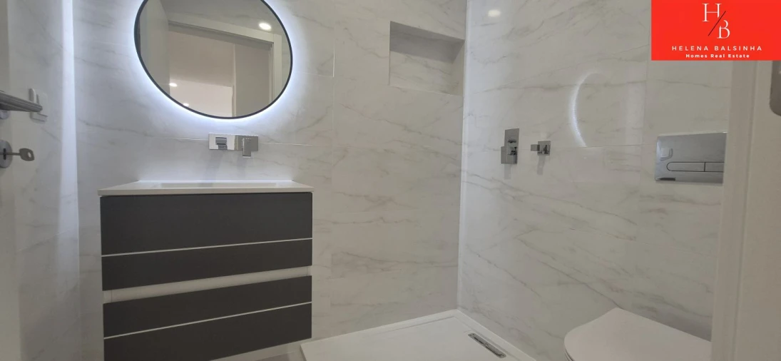 Apartamento T2 para Venda em Loures Foto 12